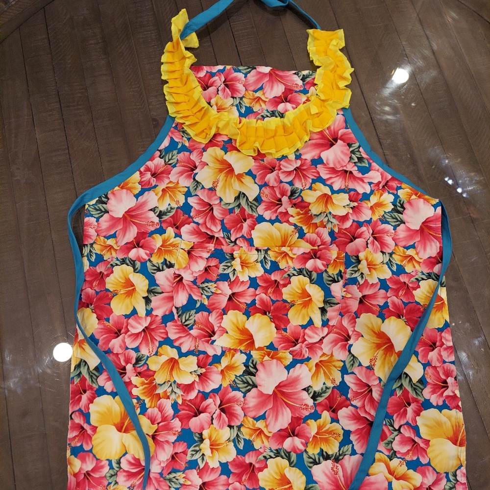 Hibiscus Print Apron